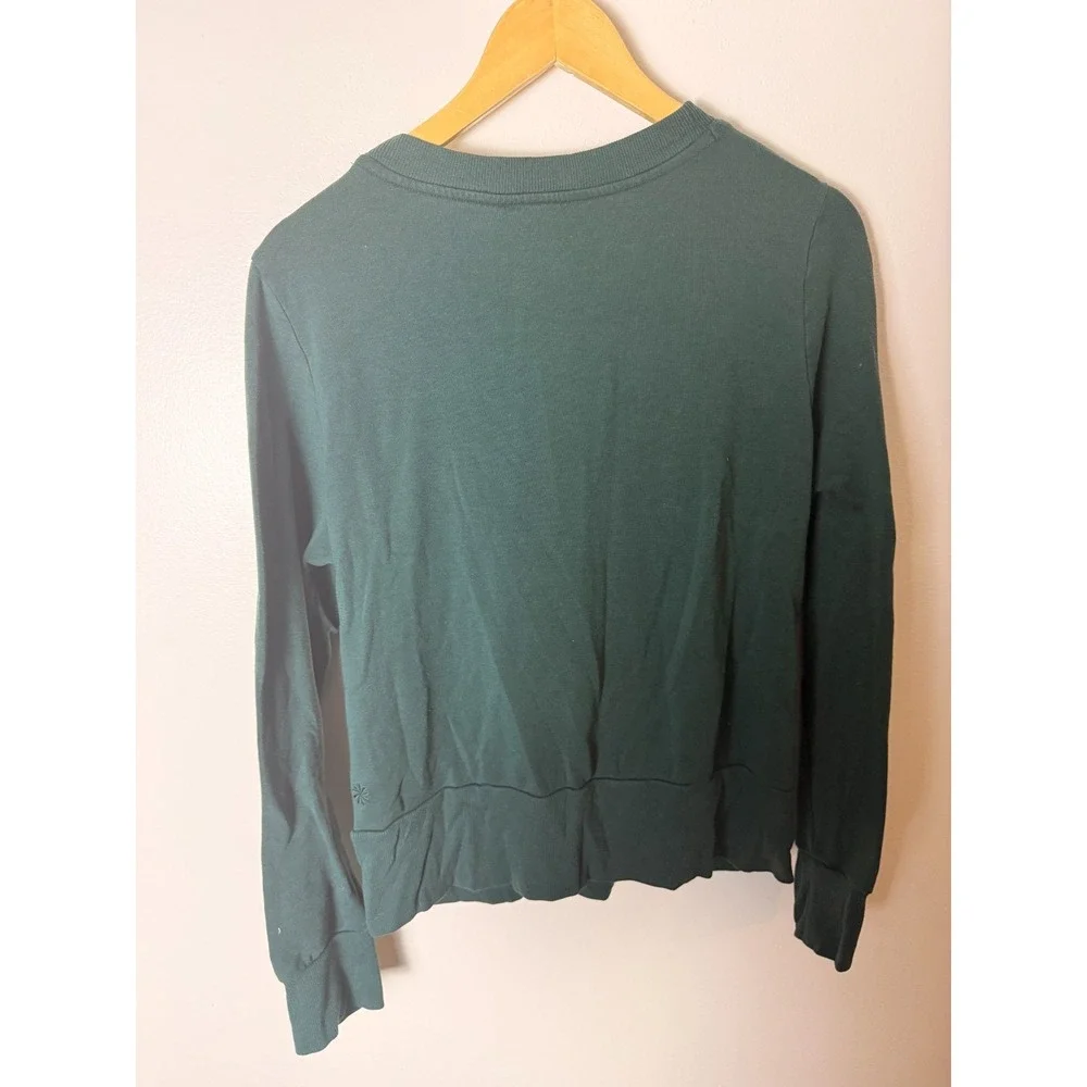 Athleta Green Recharge Surplice Wrap V-Neck Womens L Athletic Long Sleeve